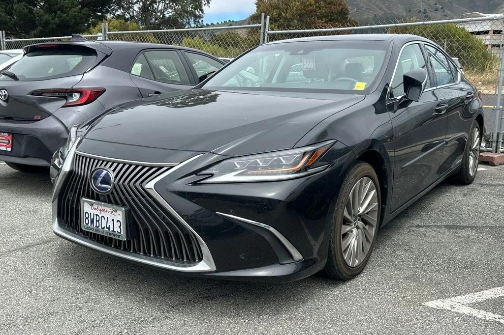 lexus es hybrid 2021 58AEA1C14MU006805 image lexus es hybrid 2021 58AEA1C14MU006805 image